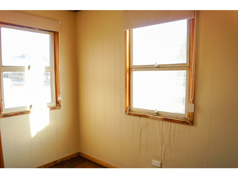 27 Miller Street, Pimpinio VIC 3401