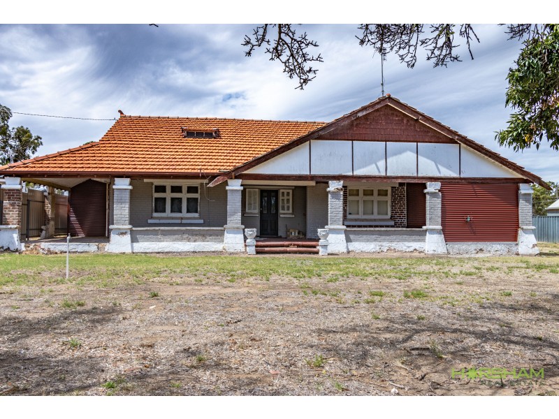 74 Upper Regions St, Dimboola VIC 3414