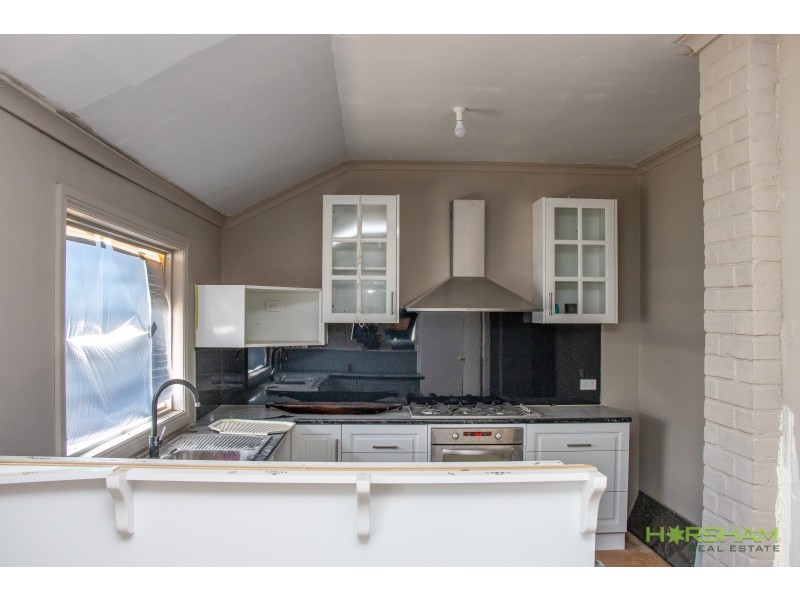 74 Upper Regions St, Dimboola VIC 3414