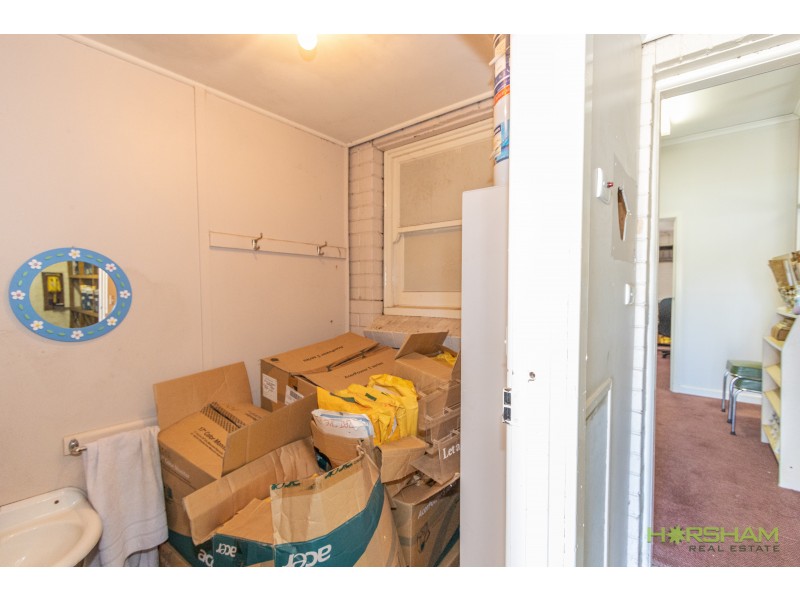 77 Elizabeth Street, Edenhope VIC 3318