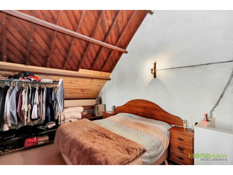 25 Coleraine Road, Balmoral VIC 3407