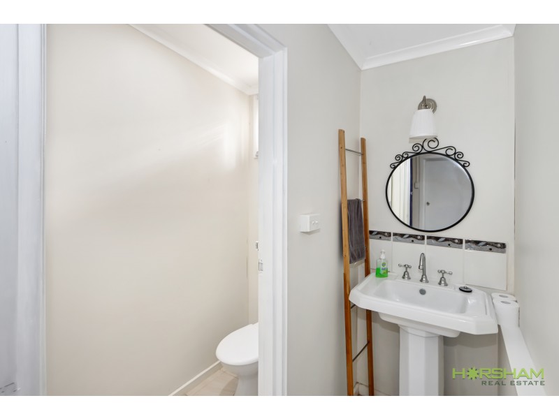 25 Coleraine Road, Balmoral VIC 3407