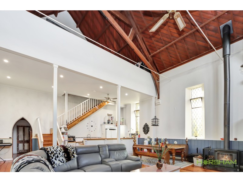 25 Coleraine Roadr, Balmoral VIC 3407