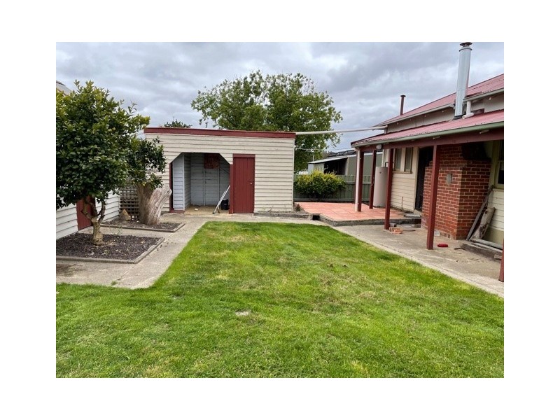 16 Glendinning Street, Balmoral VIC 3407