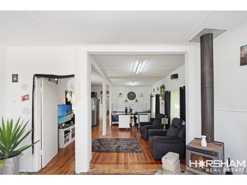 81 Elizabeth Street, Edenhope VIC 3318