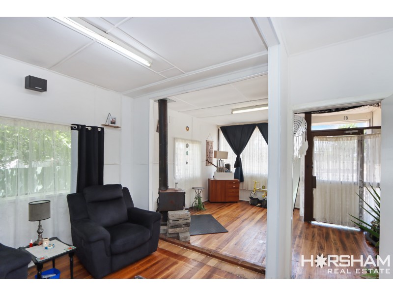 81 Elizabeth Street, Edenhope VIC 3318