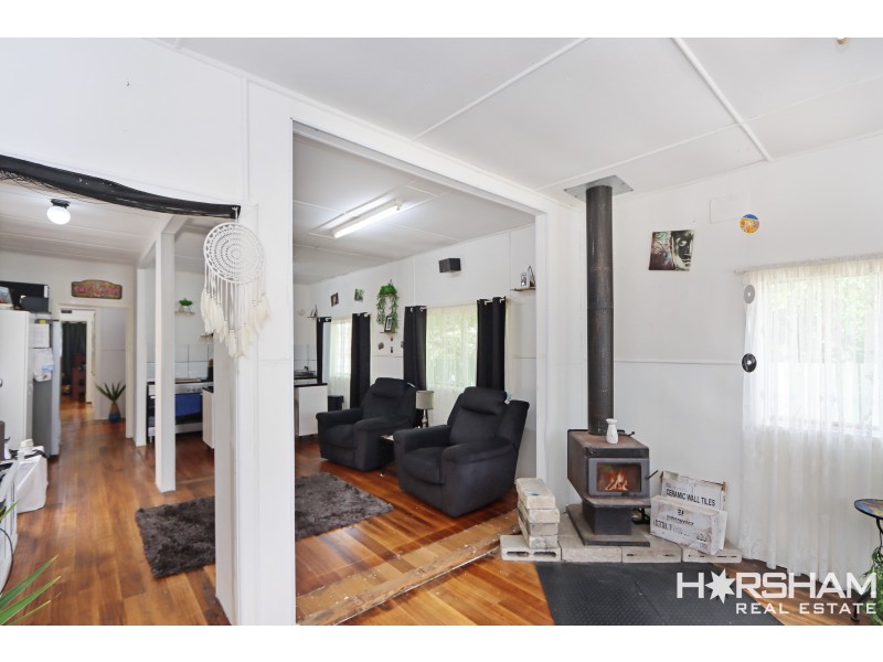 81 Elizabeth Street, Edenhope VIC 3318
