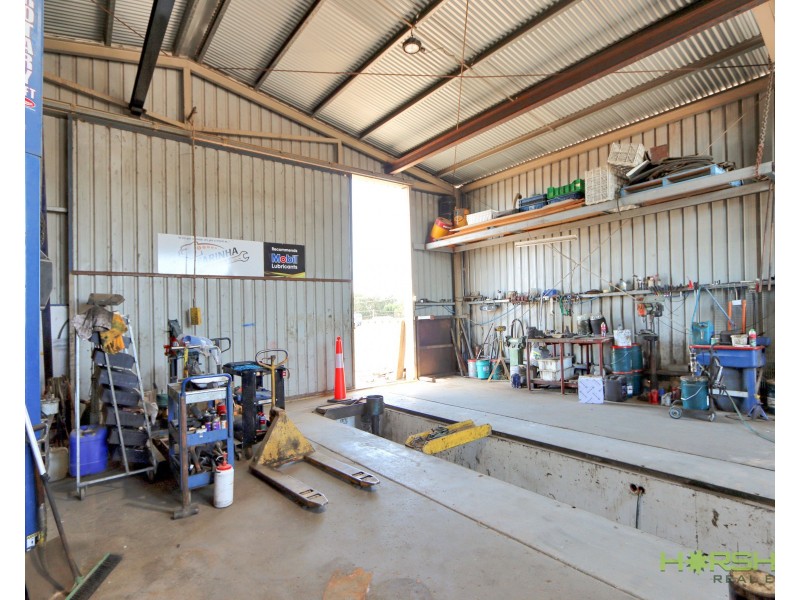 5 Middleton Avenue, Nhill VIC 3418