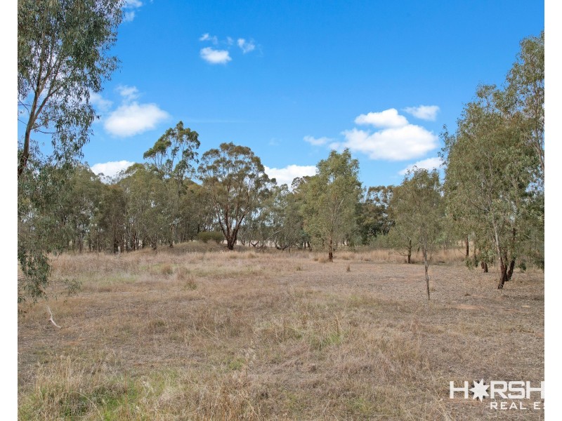 1 Cemetery Road, Glenorchy VIC 3385