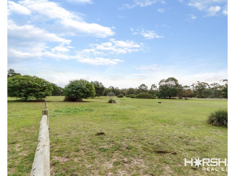 55 Rifle Range Road, Edenhope VIC 3318