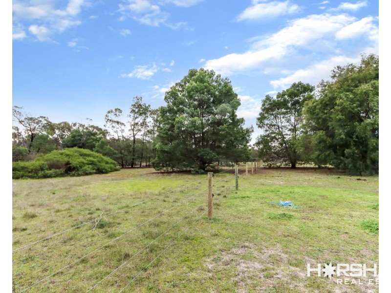 55 Rifle Range Road, Edenhope VIC 3318