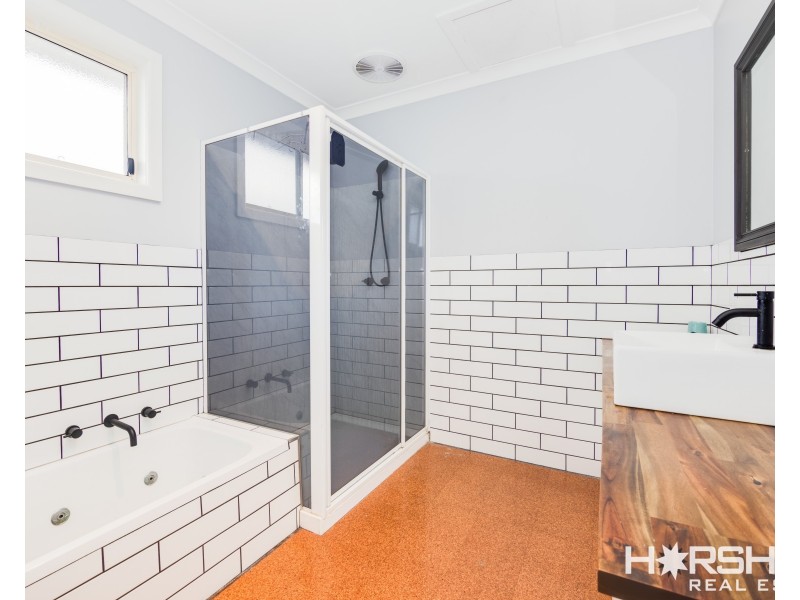 42 Queen Street, Nhill VIC 3418