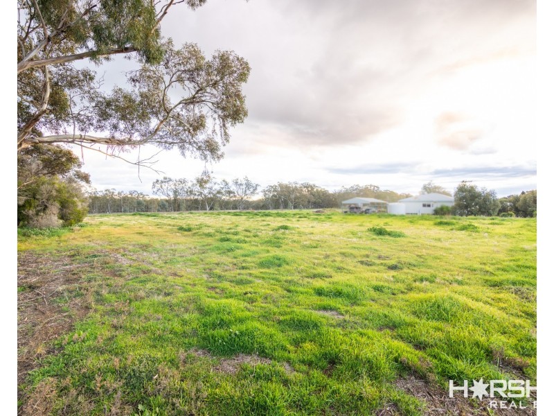 7 Longerenong Road, Dooen, Horsham VIC 3400