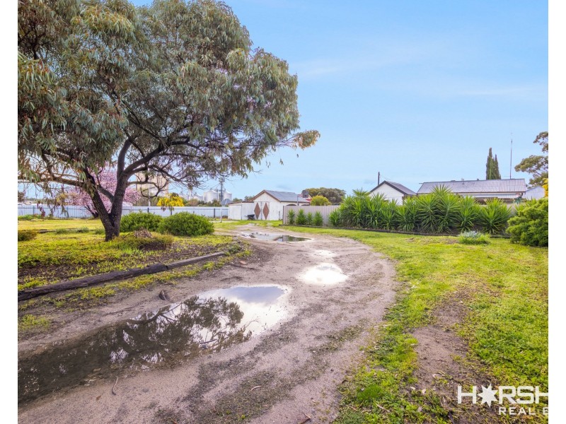 15 High Street, Dimboola VIC 3414