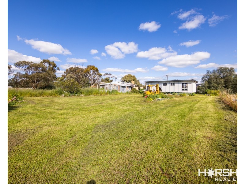 5 Newry Street, Watchem VIC 3482