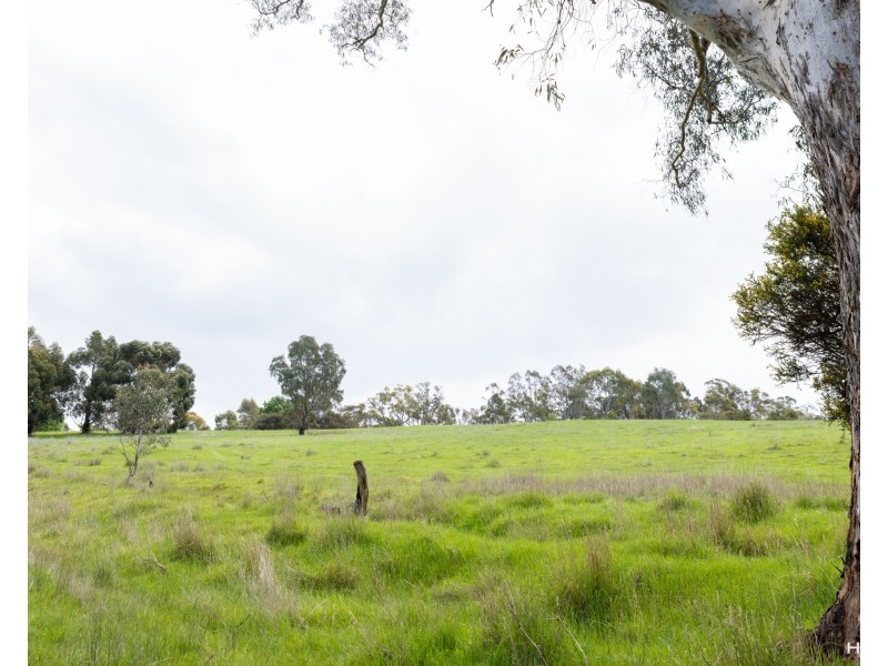 1, 3 & 4 Hill Climb Road, Harrow VIC 3317