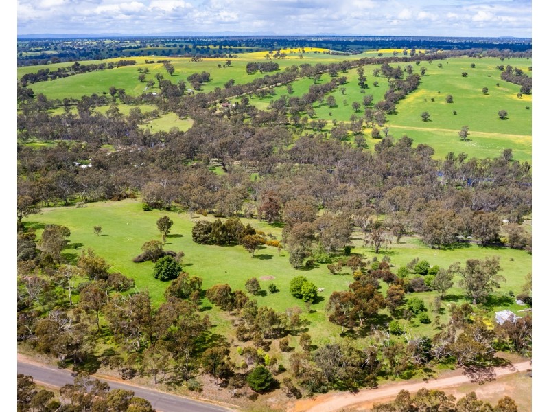 1, 3 & 4 Hill Climb Road, Harrow VIC 3317