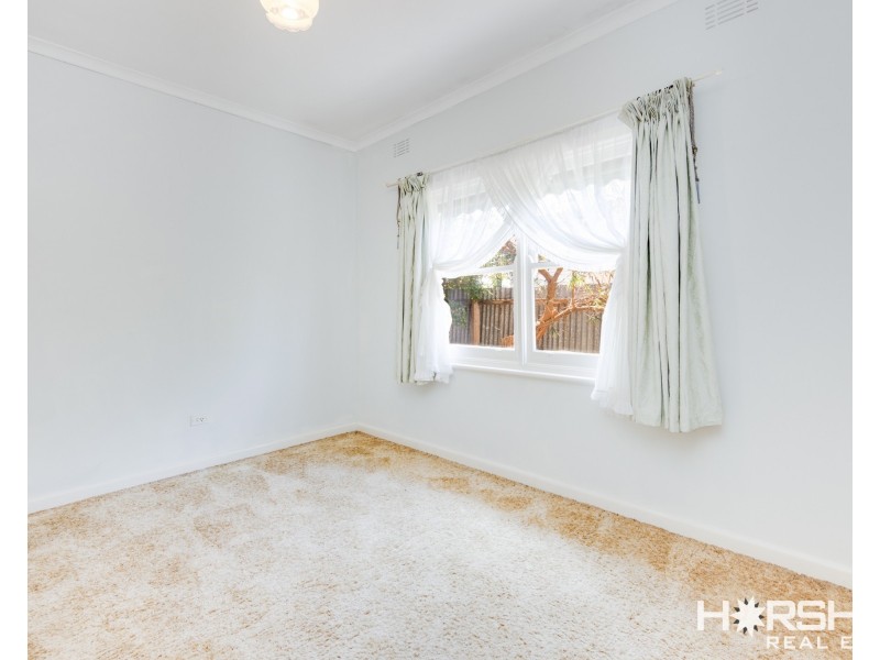 18 Edinburgh Road, Edenhope VIC 3318