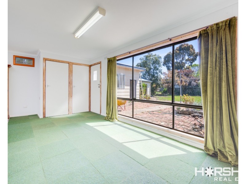 18 Edinburgh Road, Edenhope VIC 3318