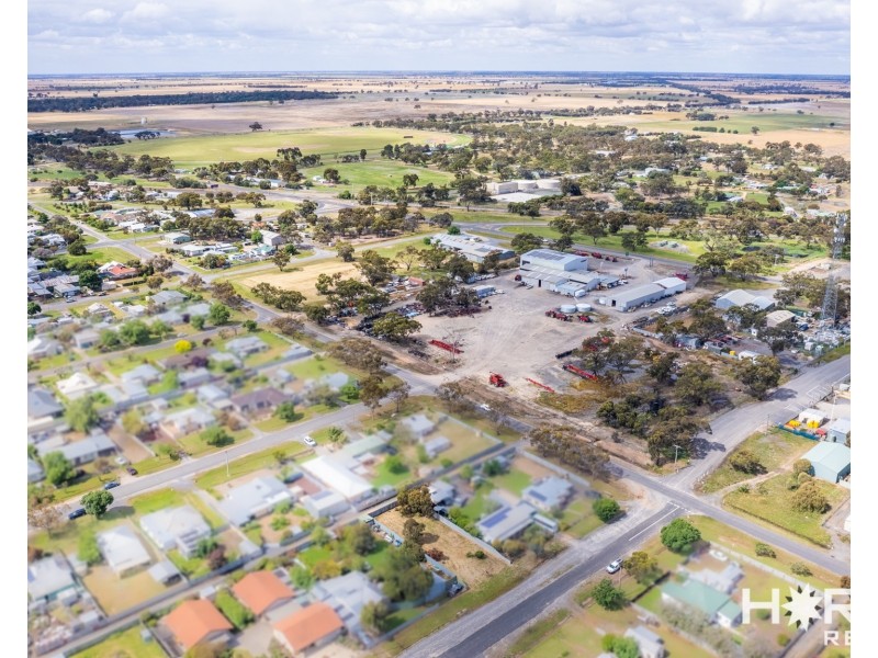 6B Livingstone Street, Warracknabeal VIC 3393