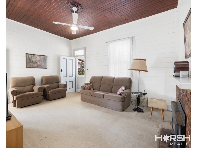 4 Railway Street, Balmoral VIC 3407