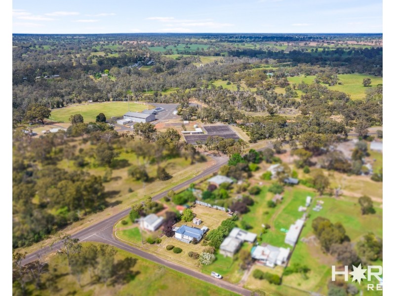 4 Railway Street, Balmoral VIC 3407