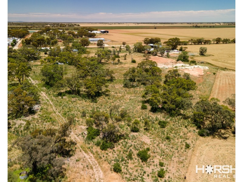2-16 Russell Street, Quambatook VIC 3540
