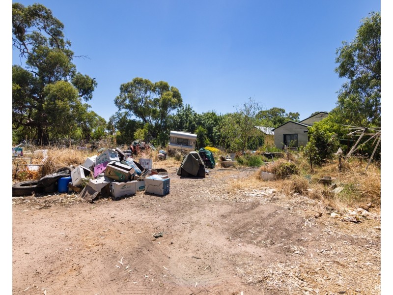 232 Elizabeth Street, Edenhope VIC 3318