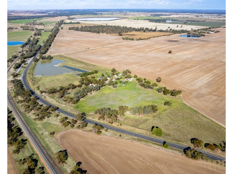 4905 Western Highway, Gerang Gerung VIC 3418