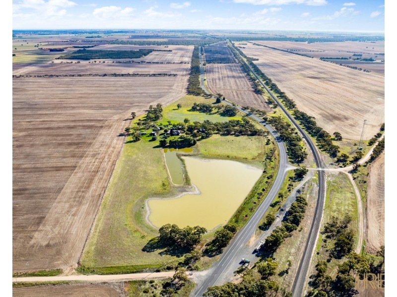 4905 Western Highway, Gerang Gerung VIC 3418