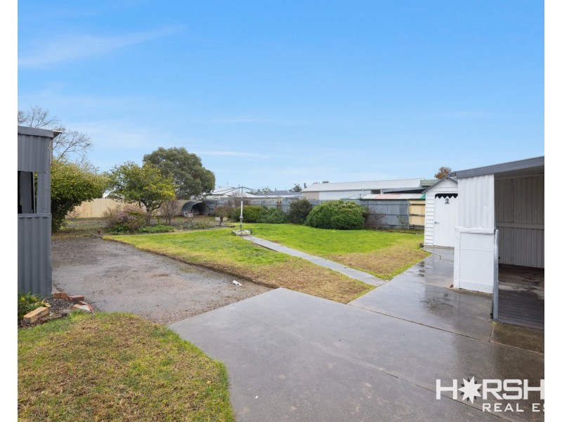 19 Bradshaw Street, Horsham VIC 3400