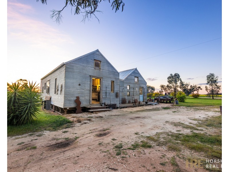 42 Harold Matthews Road, Banyena VIC 3388