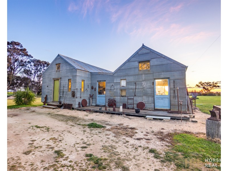 42 Harold Matthews Road, Banyena VIC 3388