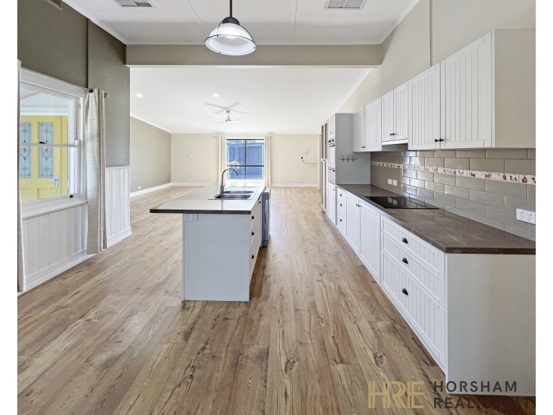 128 Main Street, Minyip VIC 3392