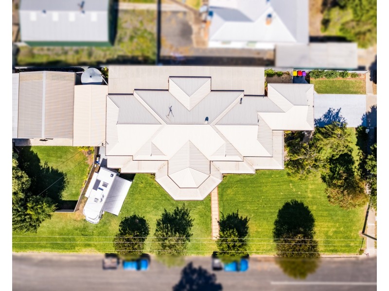 152 Nelson Street, Nhill VIC 3418