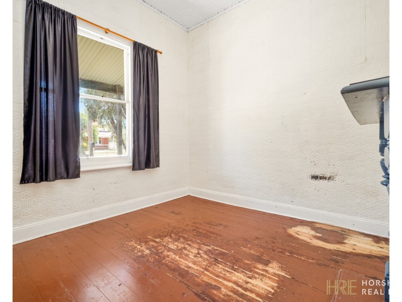 4 John Street, Jeparit VIC 3423