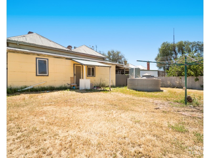 4 John Street, Jeparit VIC 3423