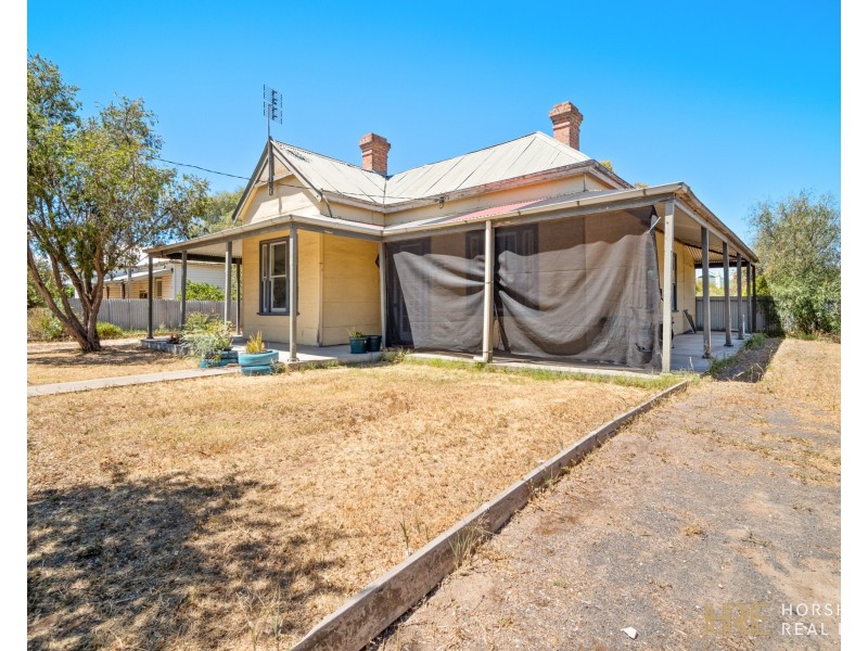 4 John Street, Jeparit VIC 3423