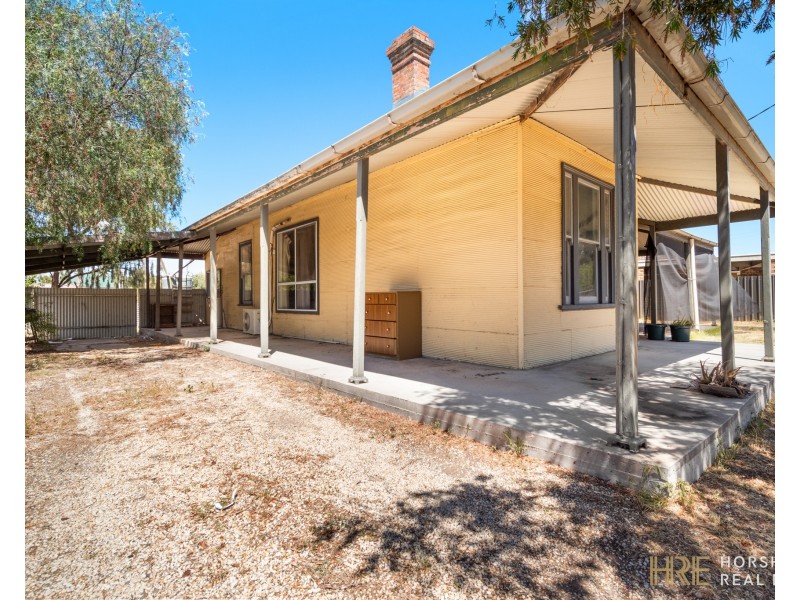 4 John Street, Jeparit VIC 3423