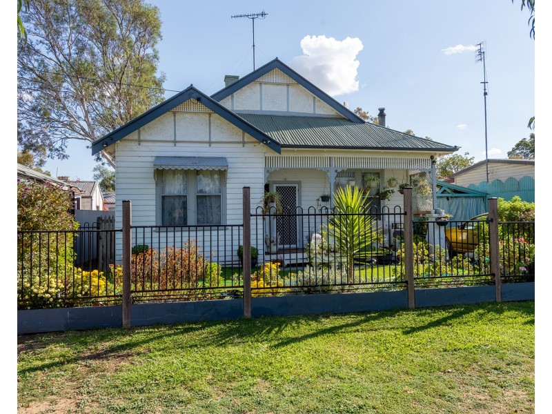 9 John Street, Jeparit VIC 3423