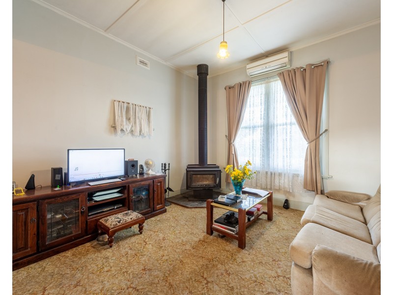 9 John Street, Jeparit VIC 3423