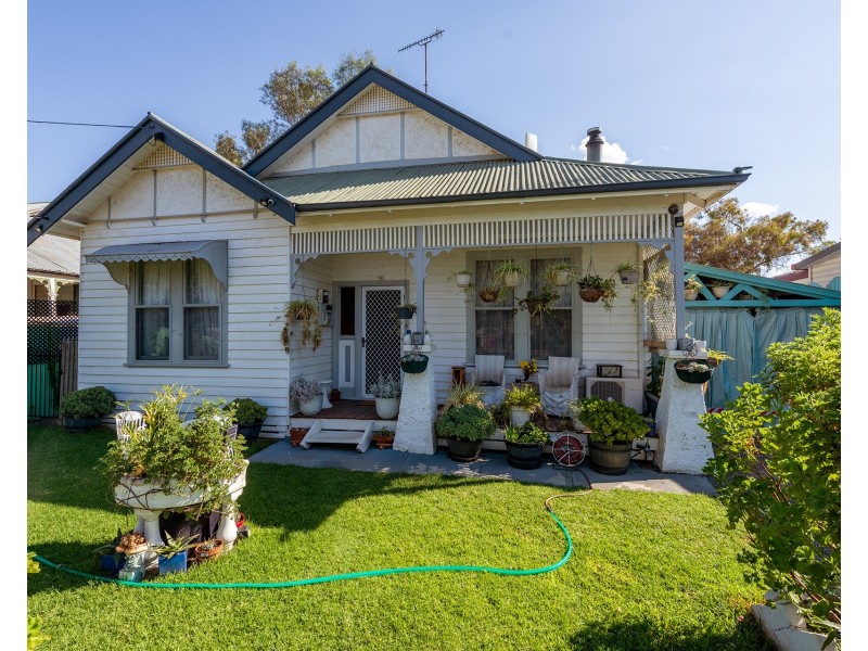 9 John Street, Jeparit VIC 3423