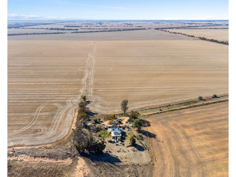 199 Olney-Zass Road, Berriwillock VIC 3531