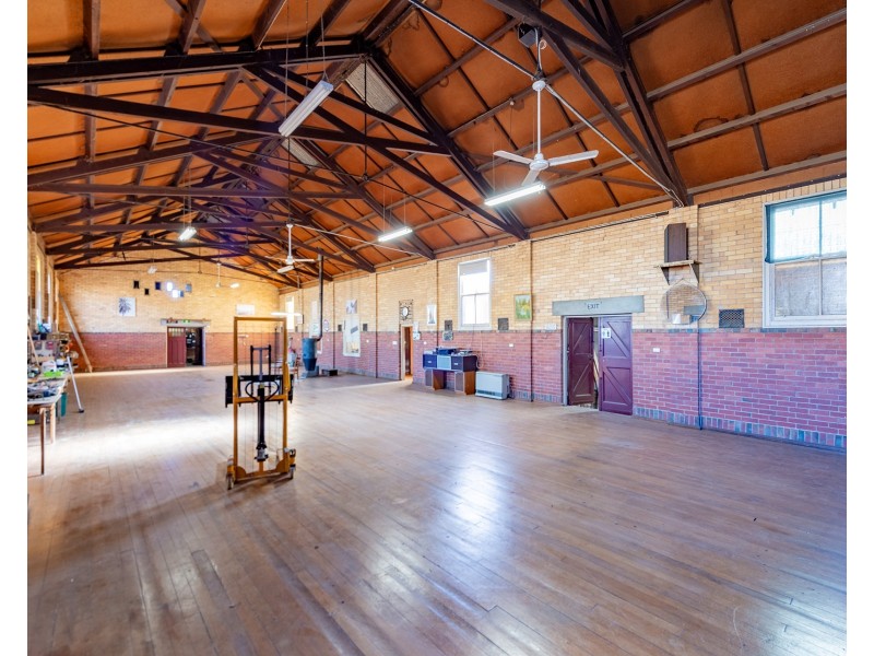 127 Woods Street, Donald VIC 3480