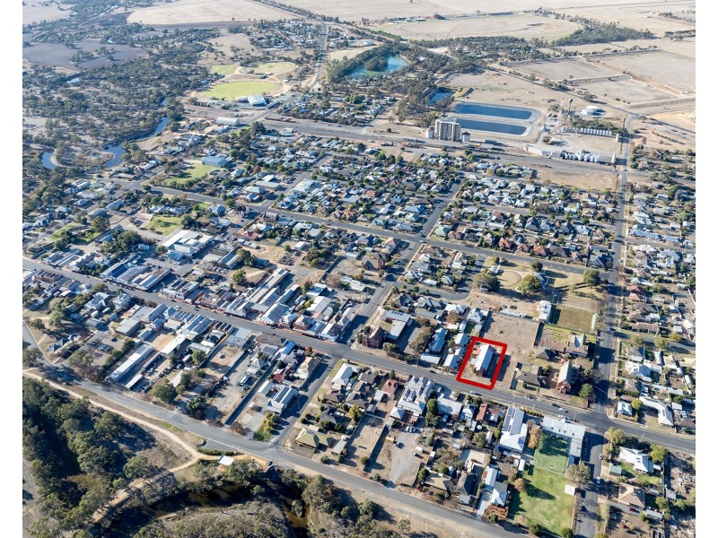 127 Woods Street, Donald VIC 3480