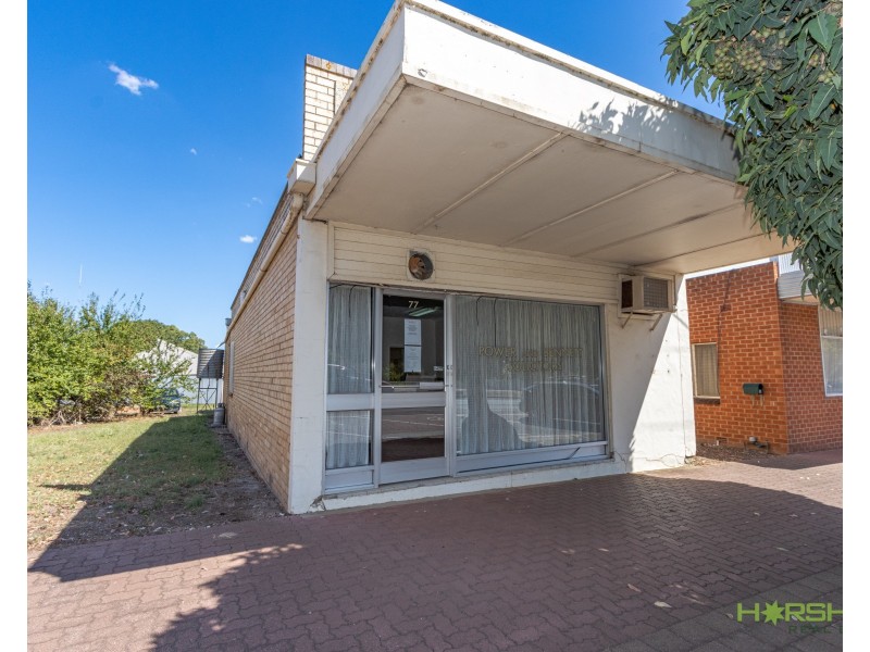 77 Elizabeth Street, Edenhope VIC 3318