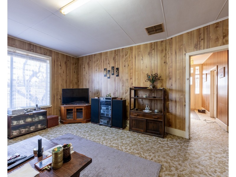 11 Carroll Street, Minyip VIC 3392