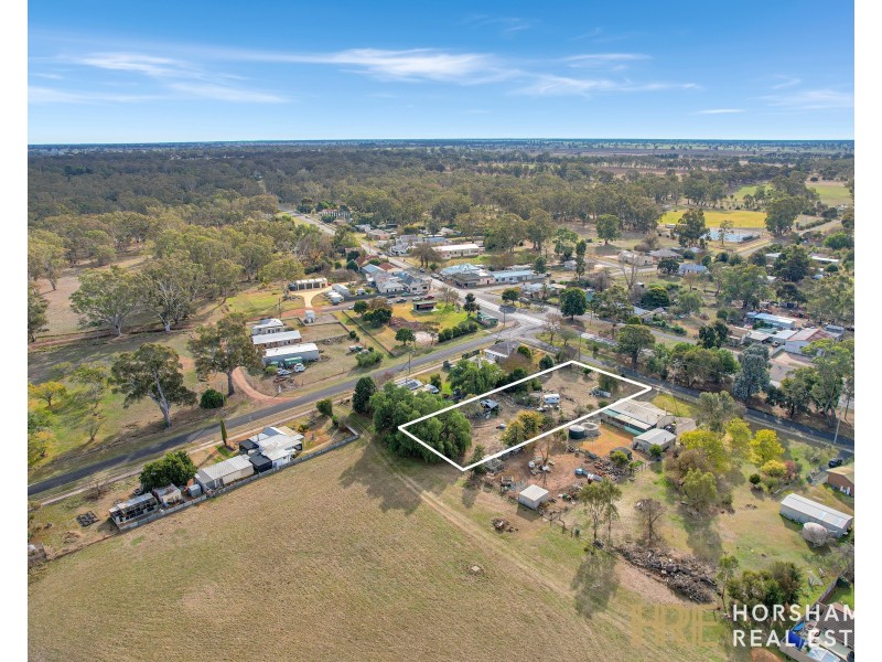 61 Wallace Street, Apsley VIC 3319