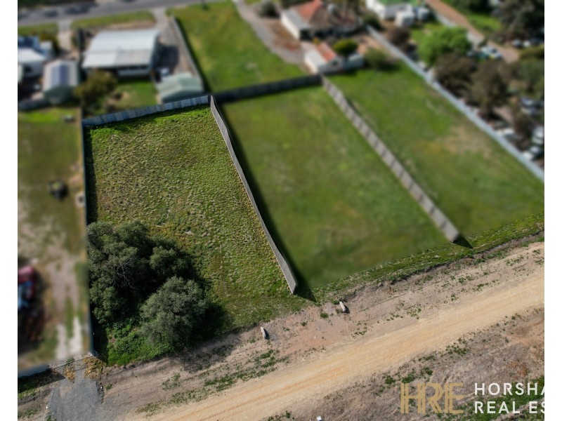 17 McIntyre Street, Warracknabeal VIC 3393