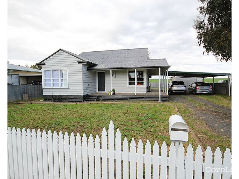 11 Glenferness Street, Nhill VIC 3418